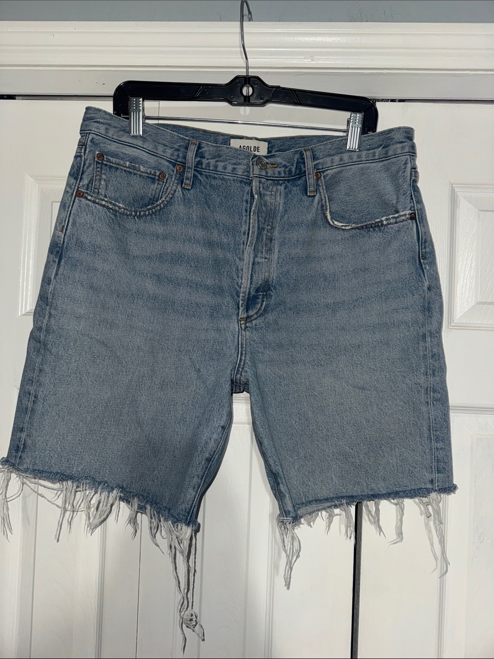AGOLDE denim 90’s short shorts. LIKE NEW